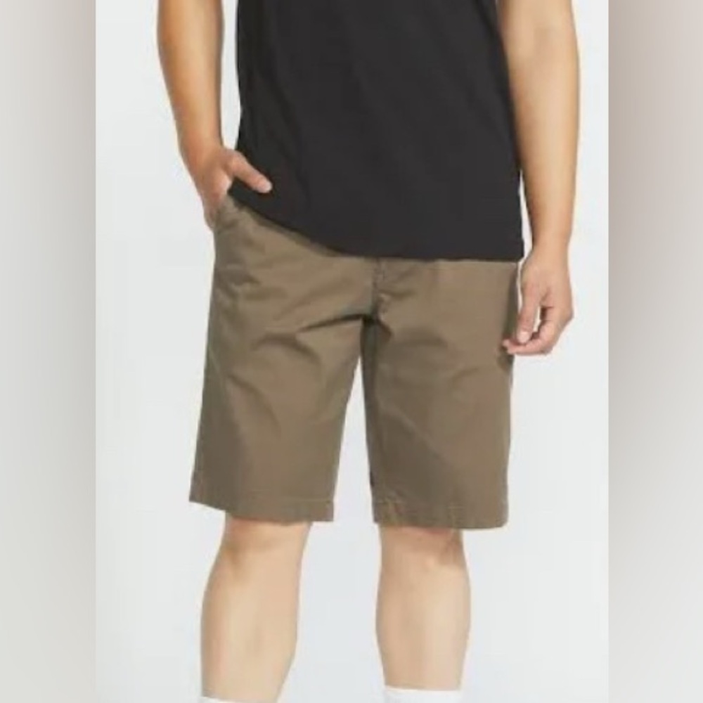 New-Volcom Men's Brown Flat Front VMonty Shorts 22